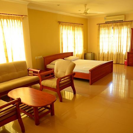 Mascot Paradise City Hotel Tellicherry Ngoại thất bức ảnh