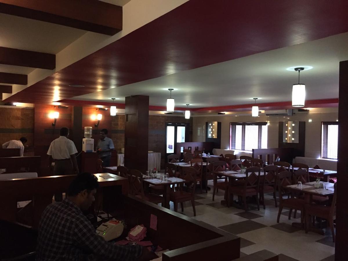 Mascot Paradise City Hotel Tellicherry Ngoại thất bức ảnh