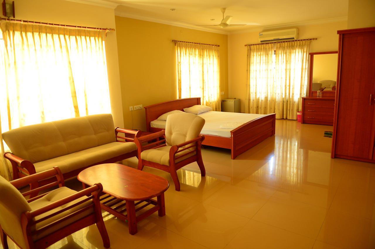 Mascot Paradise City Hotel Tellicherry Ngoại thất bức ảnh