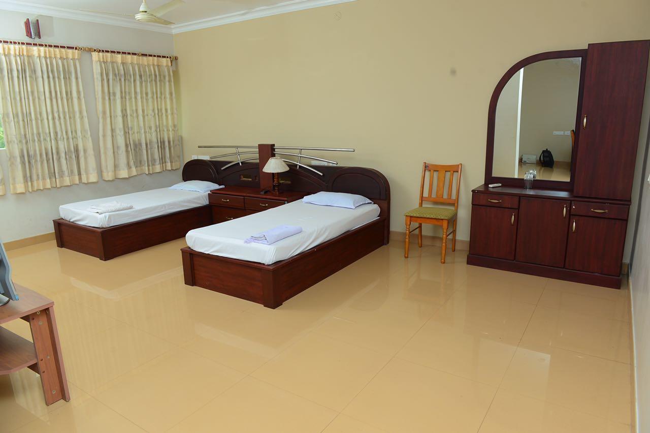 Mascot Paradise City Hotel Tellicherry Ngoại thất bức ảnh